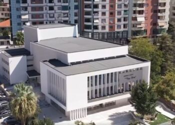 Rilindja e Qendrës së Artit ‘Vaçe Zela’ në Lushnjë, Kryeministri Rama: Investim që sjell një hapësirë kulturore të re për qytetin