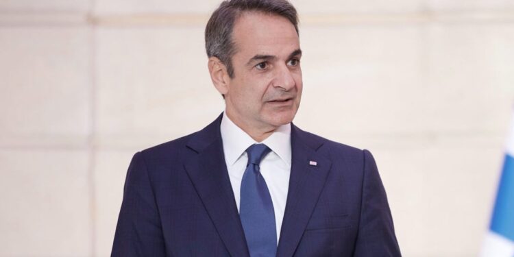 Rritja e çmimeve në Greqi, Mitsotakis prezanton një paketë masash prej 1.6 miliard eurosh: Reformë e patëmetë.