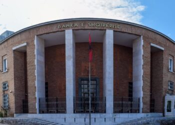 Rritja e çmimeve ngadalësohet, sipas Bankës së Shqipërisë: Në 6 muaj ajo u rrit me 42%, interesimi nga të huajt bie lehtësisht.