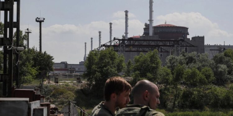 “Rusët nuk do të marrin kurrë në kontroll centralin e Zaporizhias”, deklaron ministria e jashtme: Ushtarët rusë duhet të tërhiqen.