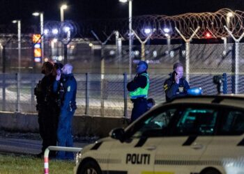 Rusia kërkon të përfshihet në ngjarjet me dronët në Danimarkë, ambasadori rus në Oslo e quan akuzën qesharake dhe pa baza.