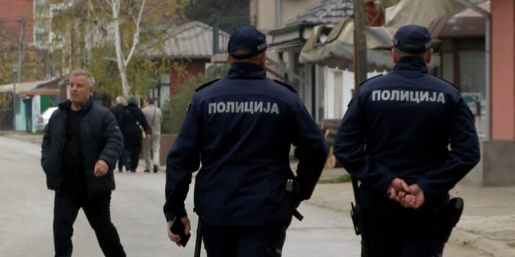 Serbia po harton ligjin për shërbimin ushtarak të detyrueshëm. Shqiptarët e Luginës së Preshevës e kundërshtojnë: I papranueshëm, kjo ushtri nuk na përfaqëson.