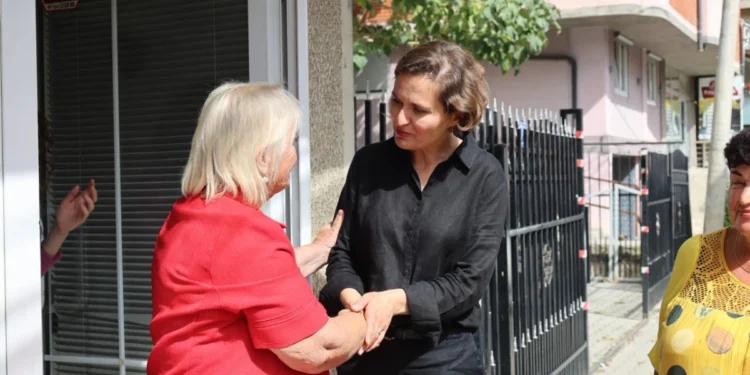Shahini hap një qendër mbështetjeje për pensionistët