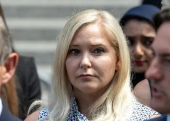 Skandali i Mandelson shp shakes Britaninë, familja e një prej viktimave të Epstein flet për herë të parë: "Vendi ynë është thellësisht i korruptuar"