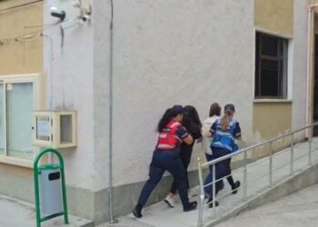 Skemat piramidale online: Të arrestuarit para Gjykatës së Fierit sot për të marrë vendimin mbi masat e sigurisë.