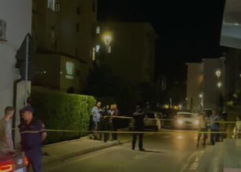 Të shtëna me armë në Kukës, policia forcon sigurinë pranë lagjes 4 të qytetit.