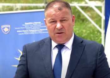 Tensionet në veri të Kosovës rriten: Policia njofton për fluturime dronësh nga Serbia dhe kërkon ndihmën e KFOR-it.