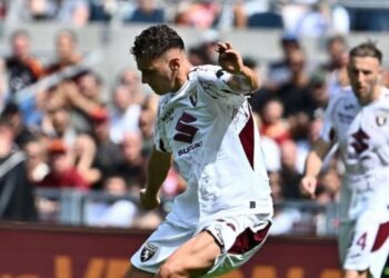 Torino shkatërron Romën në transfertë, triumf me shqiptarët në formacion / Asllani dhe Ismajli startojnë nga minuta e parë.