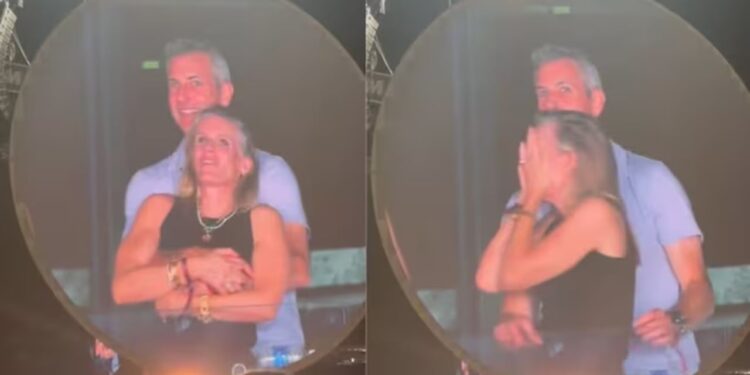 Tradhtia që shkaktoi skandal në rrjet: U puth me shefin në Kiss-Cam, një muaj më vonë kërkon ndarjen
