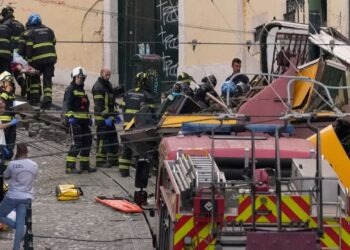 Tramvaji elektrik goditi hekurudhat në Lisbonë, 15 jetë të humbura dhe dhjetëra të plagosur.