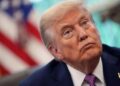 Trump kërcënon me rrëzimin e avionëve venezuelianë: Nëse kërcënoni anijet amerikane…