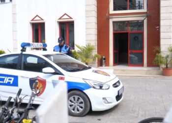 Turistë me "detyrim": Të huajt e arrestuar për drogë duhet të paraqiten disa herë në Shqipëri deri në përfundimin e gjyqit.