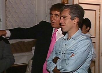 Urimi i ditëlindjes për Epstein/ Trump shmang pyetjet për letër: Çështje e përfunduar, ia kam lënë ekipit të tij.