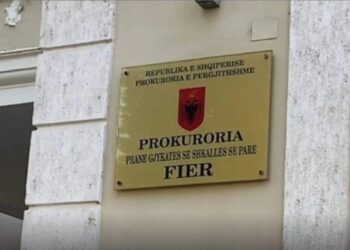 Vajza nga Uganda traffikohet për shfrytëzim seksual, Prokuroria në Fier arreston 'mentorët' dhe të tjerët në bashkëpunim.