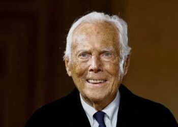 Vdekja e Giorgio Armani: Ceremonia e varrimit do të zhvillohet më 6 dhe 7 shtator! Bashkia e Milanos shpall ditë zie të hënën.