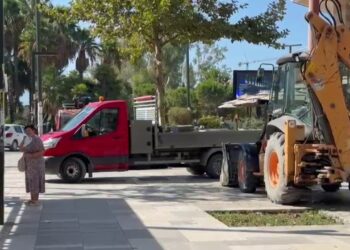 Vlorë: Ripërtëritet hapësira publike, fillon operacioni në bulevardin e qytetit