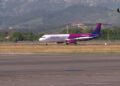 Wizz Air zgjeron operacionet në TIA, prezanton një avion të ri dhe katër destinacione të reja drejt Stokholmit, Këlnit, Billundit dhe Tenerifes.