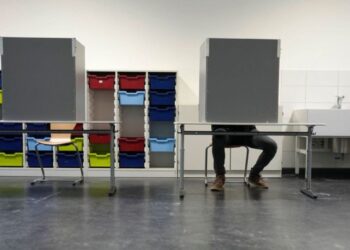 Zgjedhjet lokale në landin më të populluar të Gjermanisë: Partia e Merz në krye, rritje prej 11% për ekstremin e djathtë.