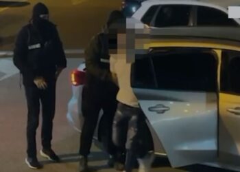 22-vjeçari i arrestuar për shpërndarje kokainës në Kamëz, në shtëpinë e tij sekuestruan drogë dhe një peshore.