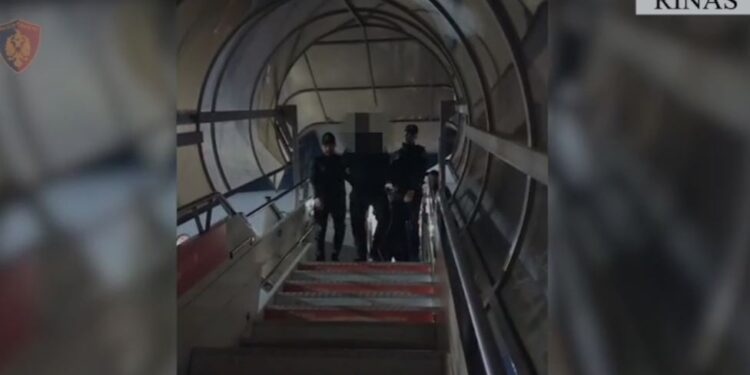 34-vjeçari, anëtar i një grupi kriminal që trafikonte drogë në Norvegji dhe Belgjikë, ekstradohet nga Spanja.