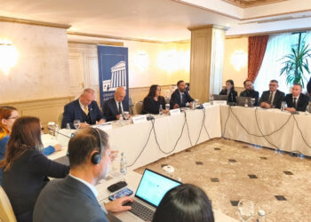 75% e qytetarëve besojnë se ata me influencë politike kanë më shumë mundësi të shpëtojnë nga dënimi ligjor.