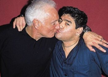 A e vranë Maradonën? Ish-menaxheri rrëfen: Vdiq i pikëlluar...