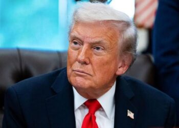 A është në rrugën e kandidimit për mandatin e tretë? Trump nuk e lëshon Shtëpinë e Bardhë, a do të ndryshojë Kushtetutën e SHBA-së?