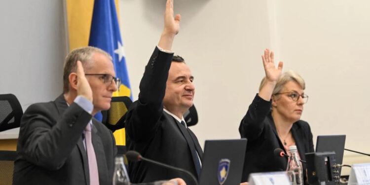 Afro 200 milionë euro, shpenzimi vjetor për pensionet dhe pagën e 13-të.