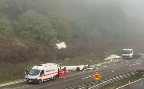 Aksident në autostradën Prishtinë-Prizren - KOHA.net