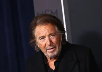 Al Pacino kthehet si shefi i mafies! Publiku në pritje të filmit “Father Joe”!