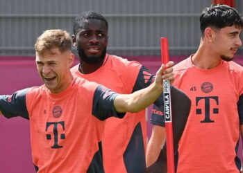 "Alarm" te Bayern: Barcelona dhe Reali fillojnë 'El Clasico' për titullin e kampionëve të Gjermanisë