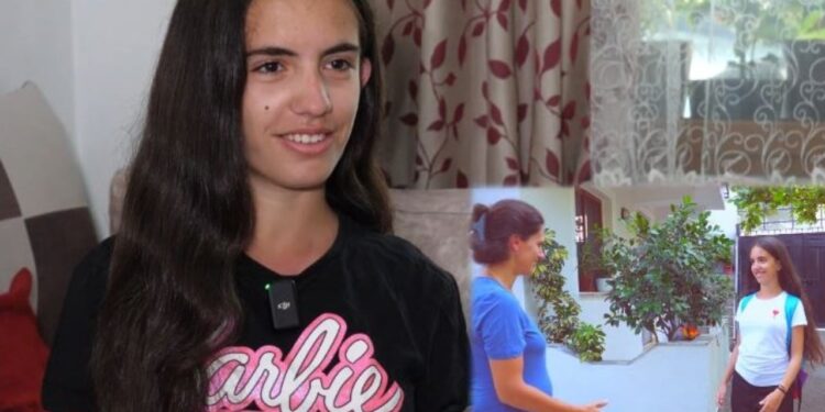 “Antigona rikthehet e shëruar në studion e ‘Për Shqiptarët’: Kam kaluar nga skolioza në një jetë të re”