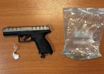 Arrestohet shqiptari në Selanik me pistoletë dhe kokainë në automjet