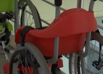 Auditori i Brendshëm zbulon se pajisjet për të paralizuarit janë blerë me çmime më të larta.