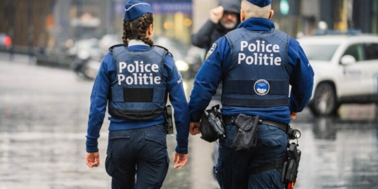 Autoritetet në gatishmëri: Tre persona të arrestuar për planifikimin e sulmit ndaj kryeministrit belg.