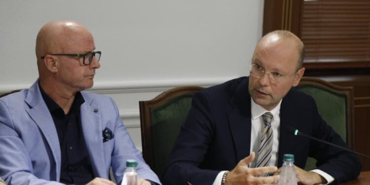 "Berisha dhe Meta u ndëshkuan nga SPAK në mënyrë të njëanshme", përgjigjja e Altin Dumanit në Komisionin e Ligjeve.