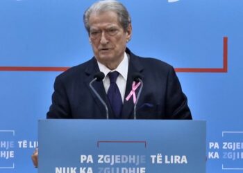 Berisha sqaron kush ia dha tritolin Vangjush Dakos: Pas incidentit "Gjushi" iku jashtë Shqipërisë