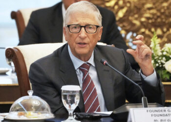 Bill Gates zbuloj tre profesione që do t'i përballojnë sfidat e inteligjencës artificiale.