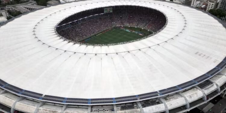 Brazil, probleme me borxhin. Shteti i Rio de Janeiro shet stadiumin 'Maracana'