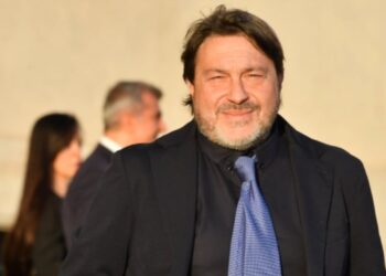 “Çdo njeri mund të kishte humbur jetën”/ Makina e gazetarët italian, Sigfrido Ranucci, eksplodon, mund të jetë një atentat.