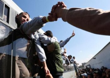 Çdo të burgosur i liruar do të përfitojë një shtëpi dhe 16 mijë euro, zbulohet plani i Izraelit për të rinjtë e rrëmbyer.