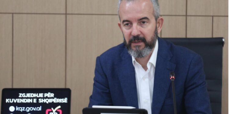 Celibashi shpall emrat e kandidatëve për zgjedhjet e pjesshme në Vlorë dhe Berat më 9 nëntor, nuk miratohet kandidatura e ish-këshilltarit të PD.