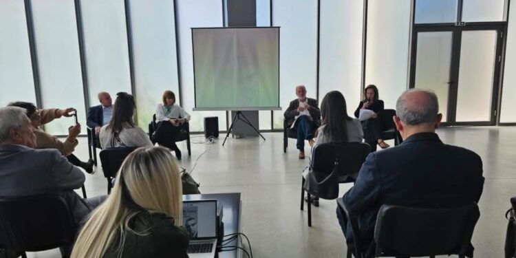 Dosja hetimore e Martin Camajt zbulon aludime dhe dyshime për bashkëpunim me Sigurimin e Shtetit