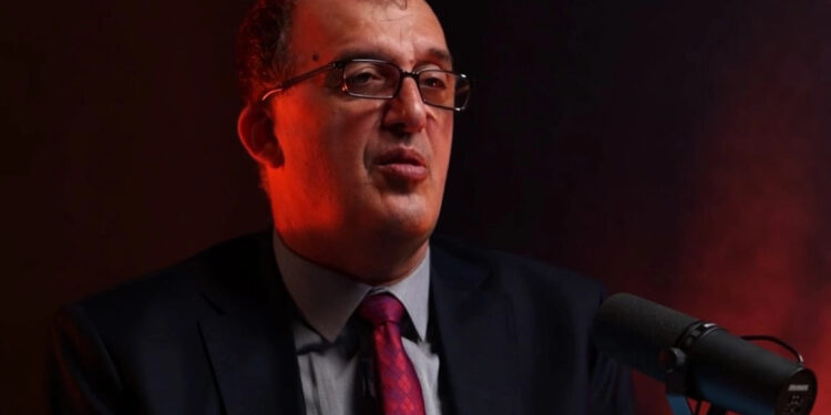 Dukagjin Pupovci në Bisedë me Veton Surroin në PIKË