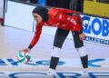 E paharrueshme në volejbollin e vajzave, Metwally bëhet lojtarja e parë me shami në kampionatin italian.