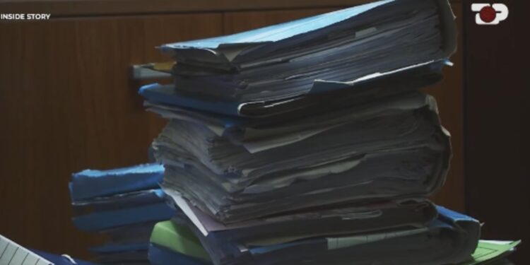 Ekskluzive: Historia e “Vijës së Kuqe” nga Lalzi në Rodon, si u vodhën pronat e banorëve.