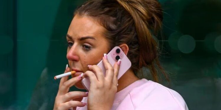 Ekskluzivisht: Britanikja Harriet Bridgeman tregon arsyet pse nuk duhet të ekstradohet në Shqipëri. Anëtare e grupit të hetimit për vrasjen e Nikulajt.