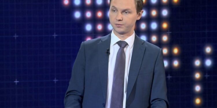 Eksperti rus Yushkov: Sanksionet amerikane nuk do të ndalojnë eksportet ruse të naftës, India dhe Kina do të vazhdojnë blerjet.