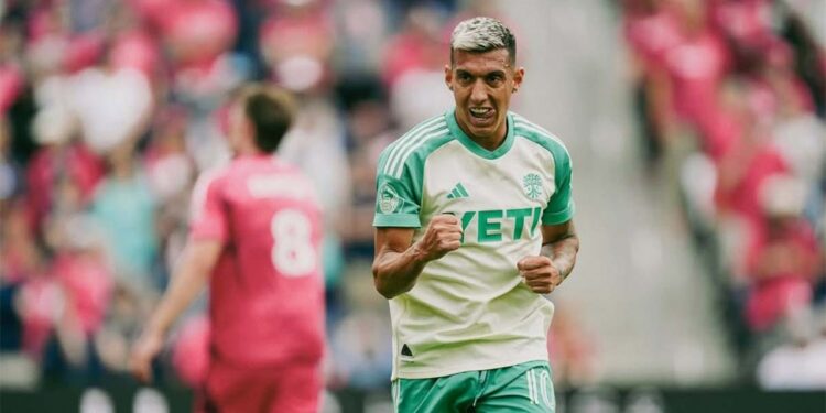 Ëndrrat për titullin e MLS: “Play-off”-i e vendos Uzunin përballë ish-yllit të Premier League.