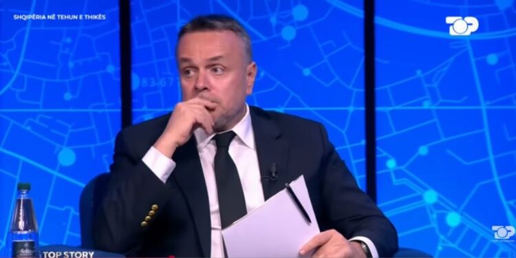 “Furgonët e emergjencës për vrasje”, Karamuço përlot me deklaratën: Pjesë të lëvizin vetëm kur kërkohet atentat